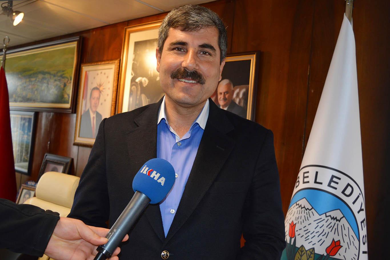 "Referandum sonuçları hizmet noktasında bizi motive edecek" "Referandum sonuçları hizmet noktasında bizi motive edecek"